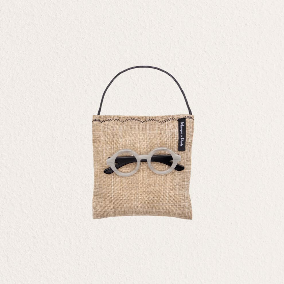 眼鏡別針香包 灰白色_J