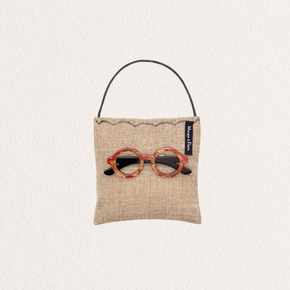 Maryse à Paris 眼鏡別針香包 珊瑚紅色