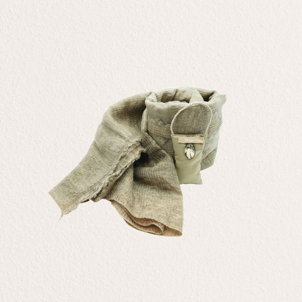 Maryse à Paris 圍巾香包 褐色